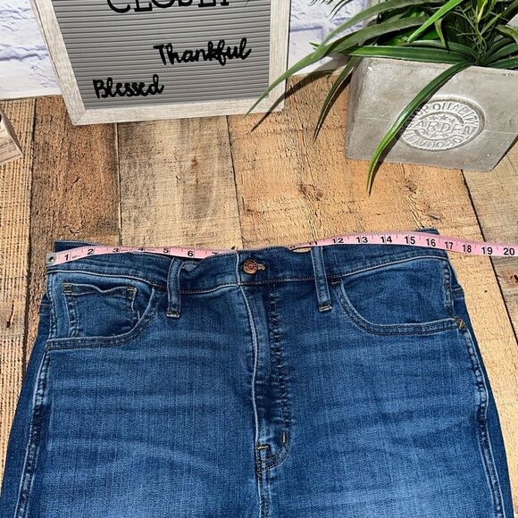 Madewell
10" High-Rise Roadtripper Authentic Skinny Jeans - Picture 8 of 11